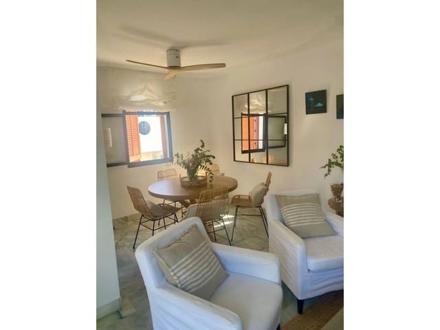 2 quarto Casa em Banda para arrendar em Cancelada, Estepona com piscina garagem - 2 300 € (Ref: 9526163)