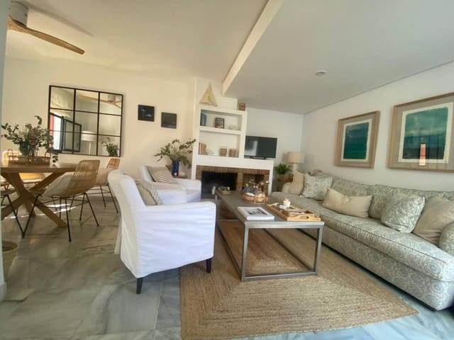 2 quarto Casa em Banda para arrendar em Cancelada, Estepona com piscina garagem - 2 300 € (Ref: 9526163)