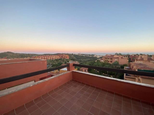 2 Zimmer Wohnung zu vermieten in Marbella mit Pool Garage - 1.650 € (Ref: 9533065)