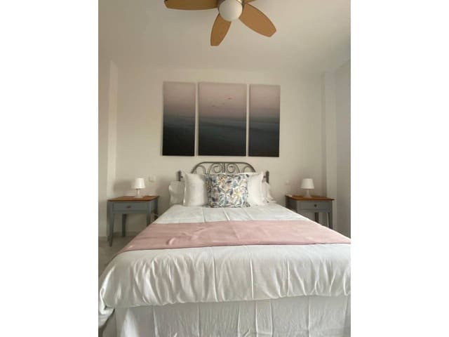 2 Zimmer Wohnung zu vermieten in Marbella mit Pool Garage - 1.650 € (Ref: 9533065)