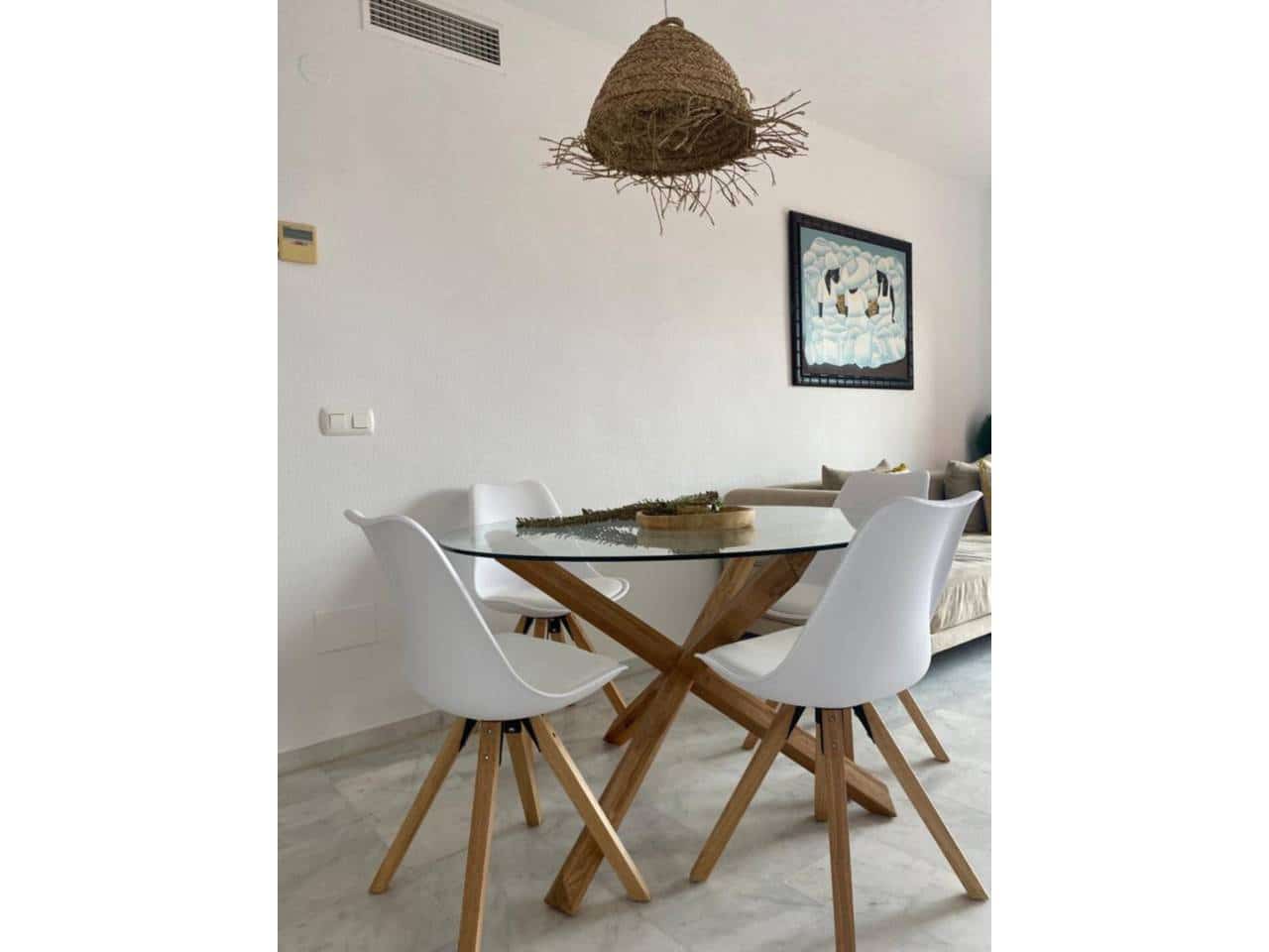 2 Zimmer Wohnung zu vermieten in Marbella mit Pool Garage - 1.650 € (Ref: 9533065)