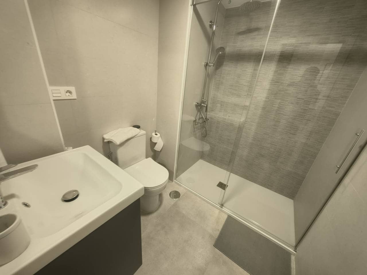 2 makuuhuone Asunto vuokrattavana paikassa Estepona - 1 400 € (Ref: 9533067)