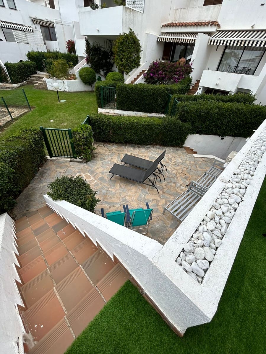 5 sypialnia Dom na sprzedaż w New Golden Mile z basenem garażem - 650 000 € (Ref: 7953267)