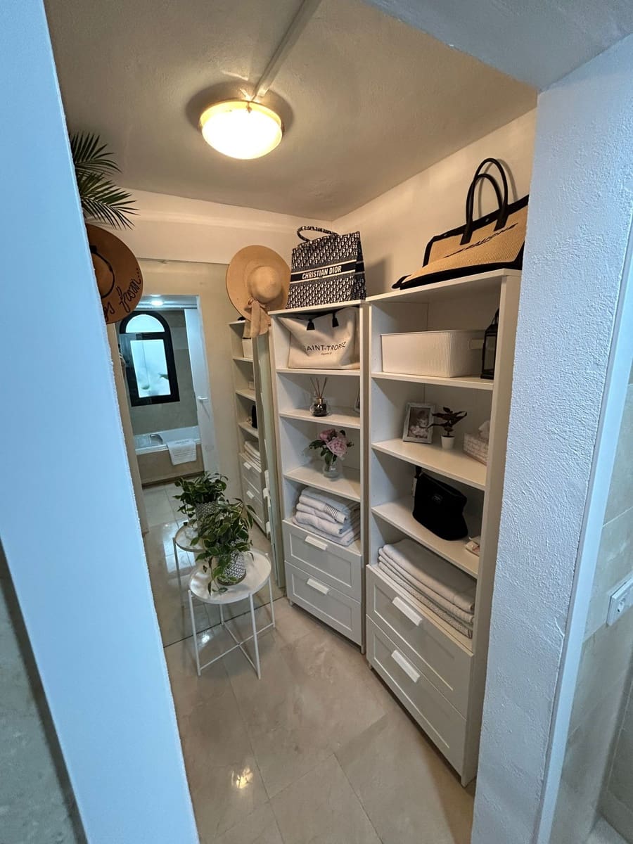 5 sypialnia Dom na sprzedaż w New Golden Mile z basenem garażem - 650 000 € (Ref: 7953267)