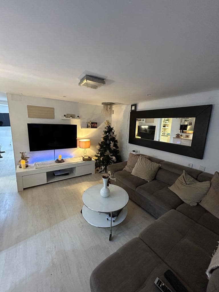 5 sypialnia Dom na sprzedaż w New Golden Mile z basenem garażem - 650 000 € (Ref: 7953267)