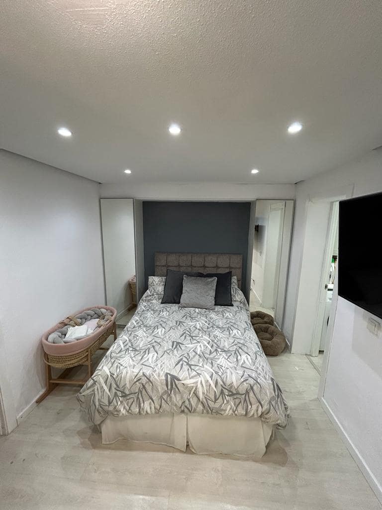 5 sypialnia Dom na sprzedaż w New Golden Mile z basenem garażem - 650 000 € (Ref: 7953267)