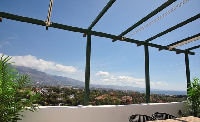 3 chambre Appartement à vendre à Marbella avec piscine garage - 650 000 € (Ref: 7978168)