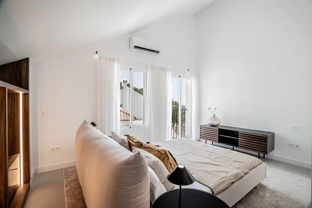 4 slaapkamer Penthouse te koop in Marbella met zwembad garage - € 895.000 (Ref: 7978241)