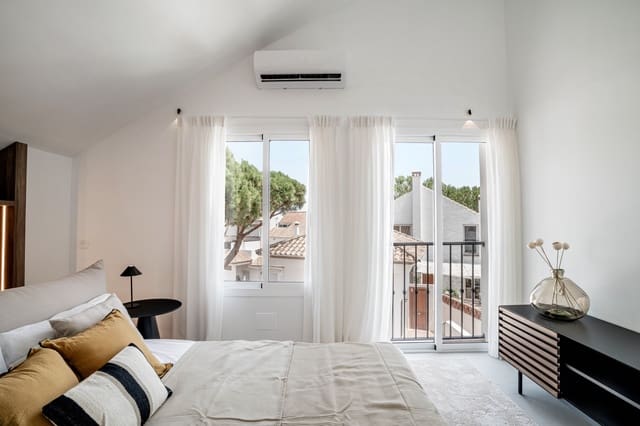 4 slaapkamer Penthouse te koop in Marbella met zwembad garage - € 895.000 (Ref: 7978241)