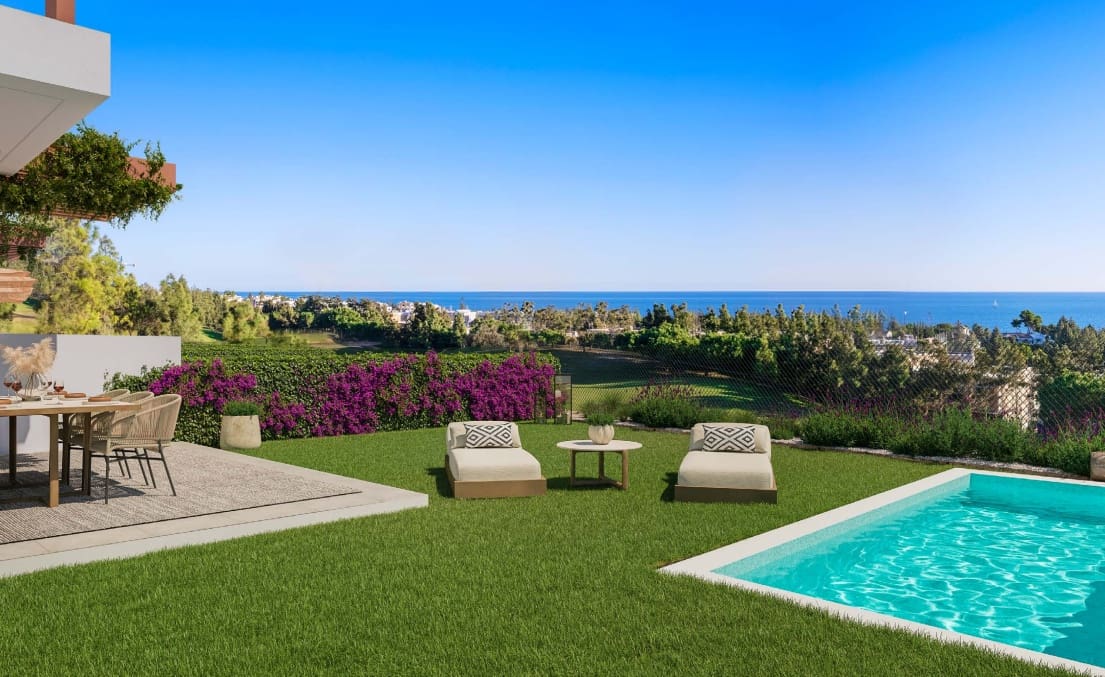 Apartment for sale in Marbella with pool garage - € 799,000 (Ref: 7985552)