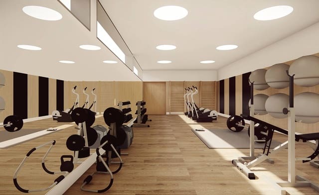 Leilighet til salgs i New Golden Mile, Estepona med svømmebasseng garasje - € 350 000 (Ref: 7985559)