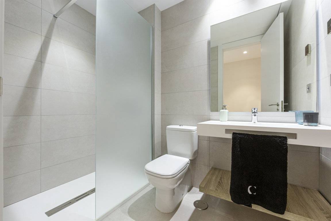 Apartment for sale in Estepona with pool garage - € 464,000 (Ref: 7985560)