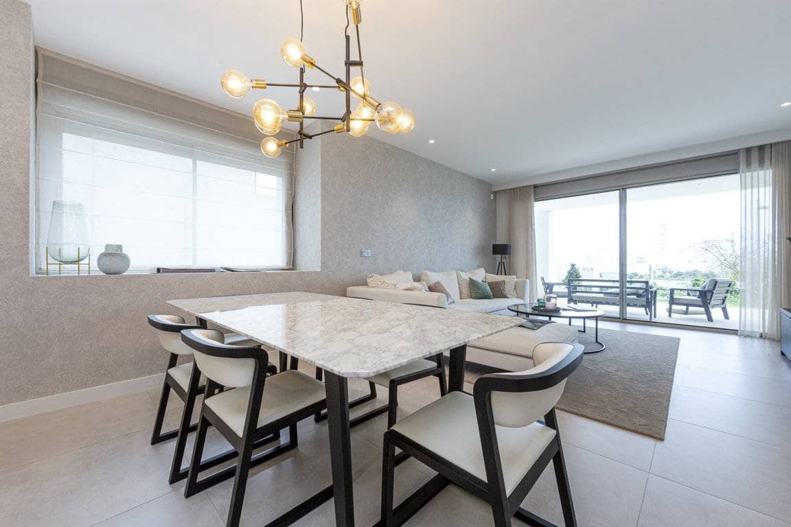 Apartment for sale in Estepona with pool garage - € 464,000 (Ref: 7985560)