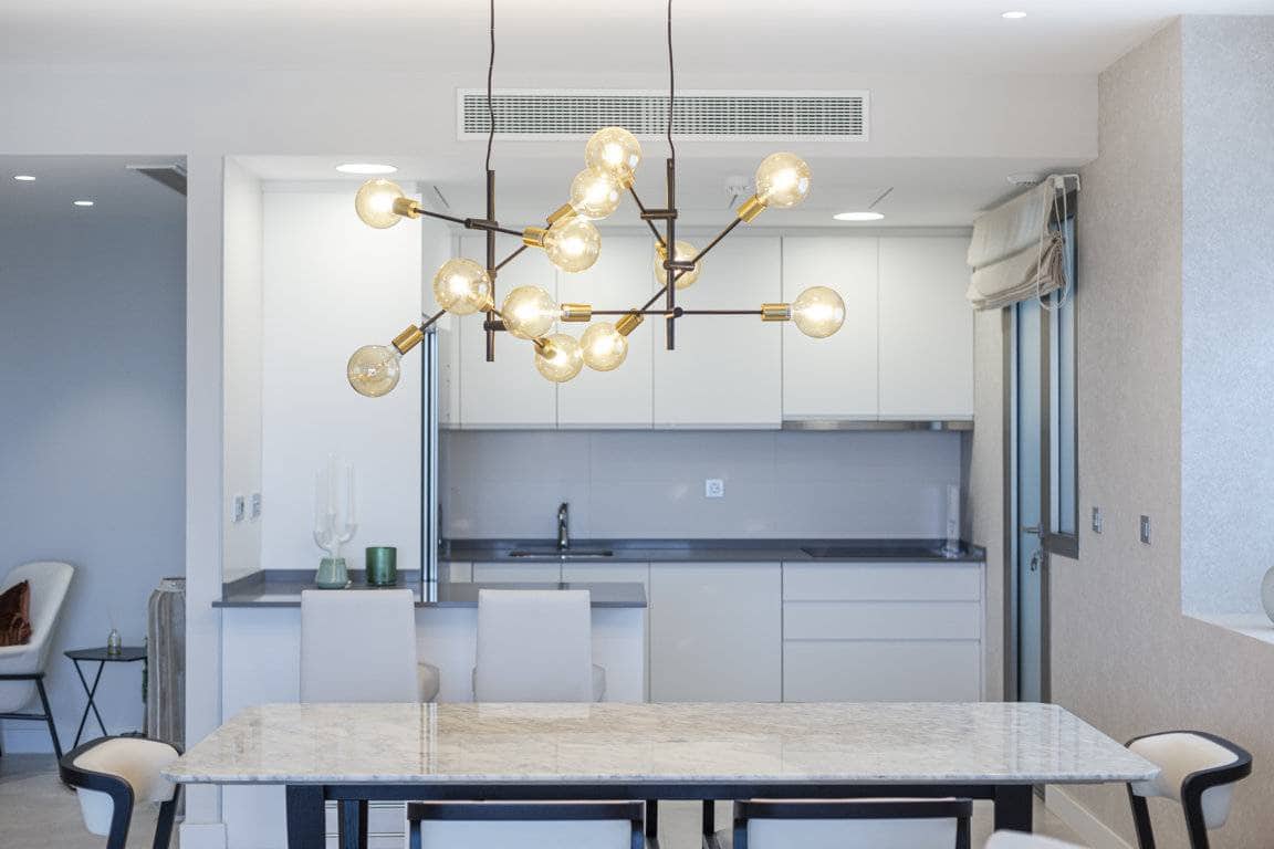 Apartment for sale in Estepona with pool garage - € 464,000 (Ref: 7985560)