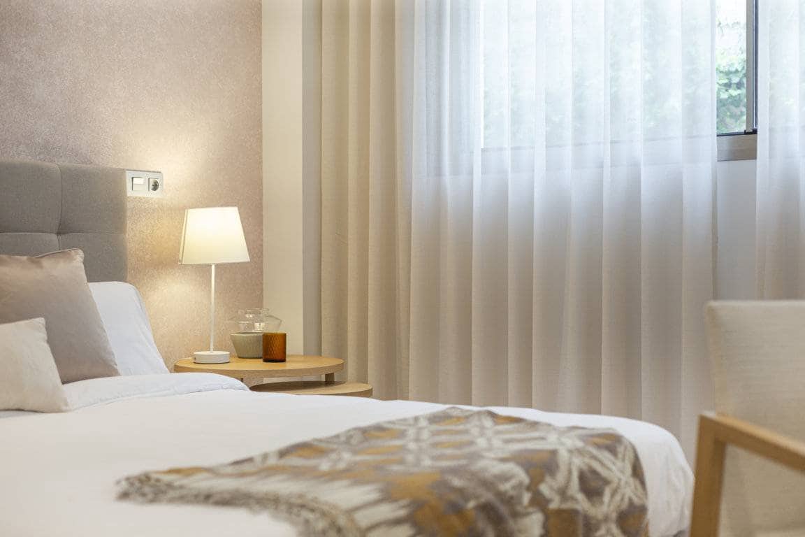 Apartment for sale in Estepona with pool garage - € 464,000 (Ref: 7985560)