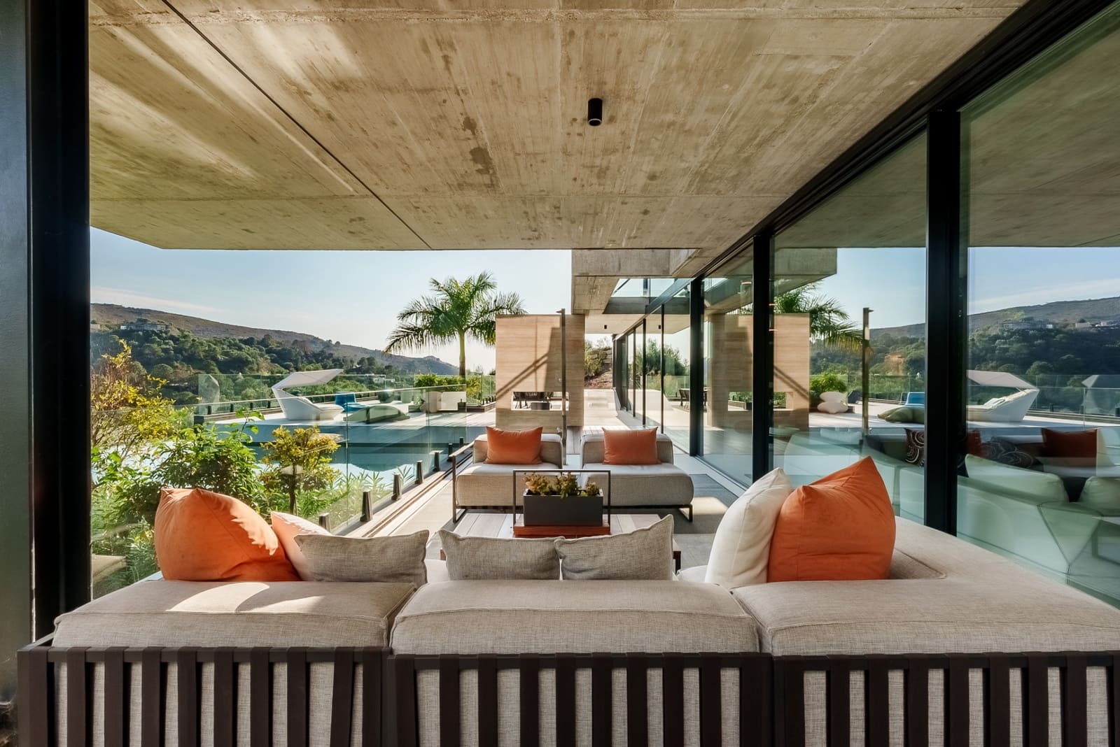 5 bedroom Villa for sale in Marbella with pool garage - € 6,750,000 (Ref: 8885606)