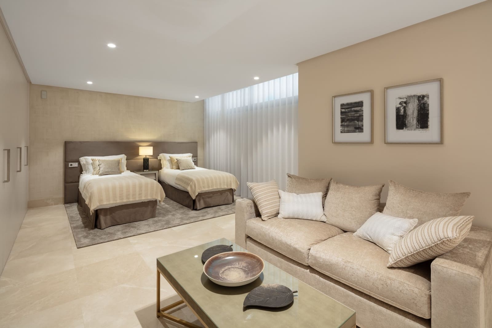 7 soveværelse Villa til salg i El Paraiso med swimmingpool - € 6.950.000 (Ref: 8885645)