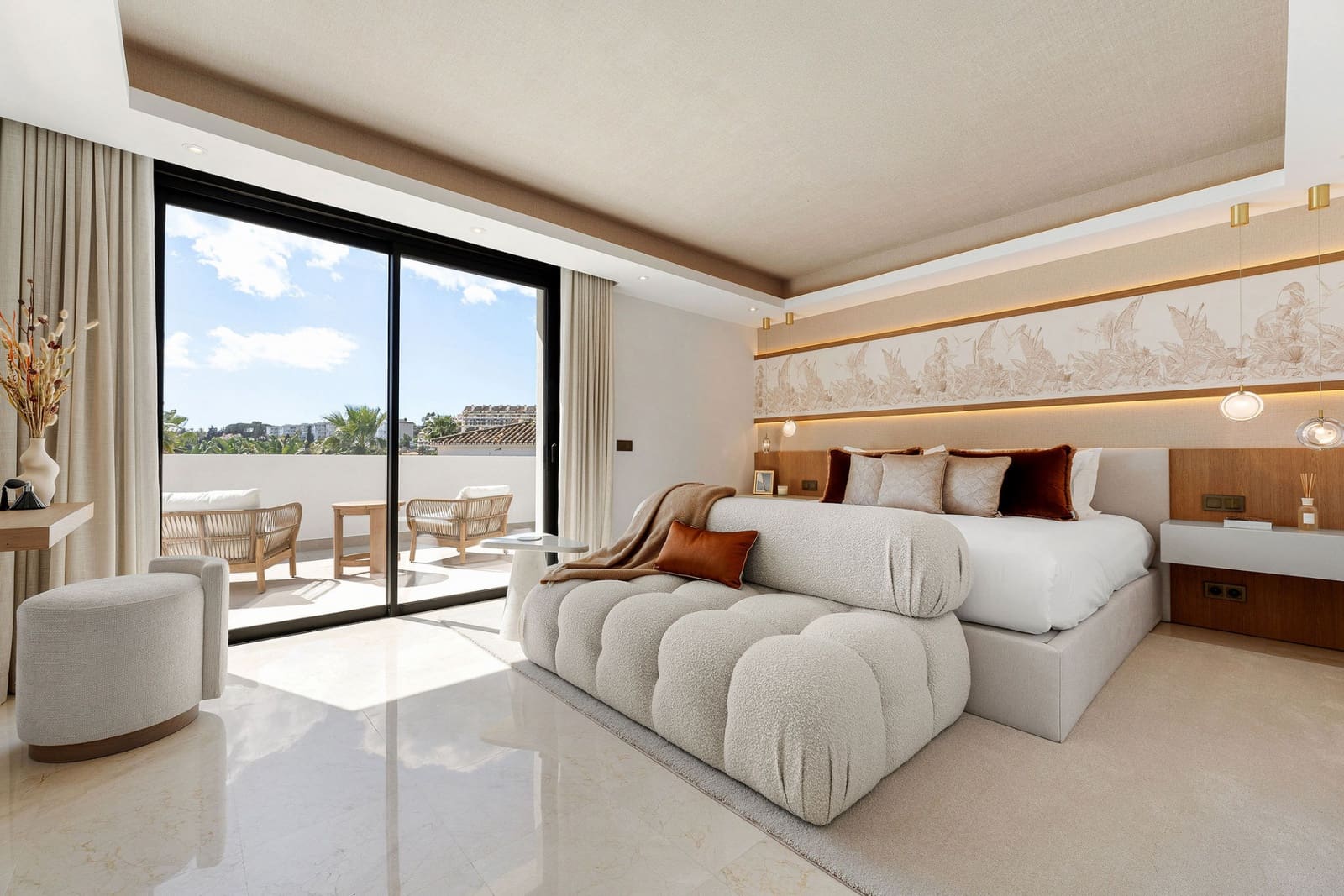 5 bedroom Villa for sale in Marbella with pool - € 3,650,000 (Ref: 8887164)