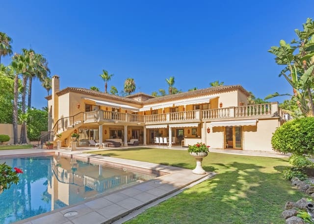 4 chambre Villa/Maison à vendre à Nueva Andalucia, Marbella avec piscine garage - 3 295 000 € (Ref: 8887256)