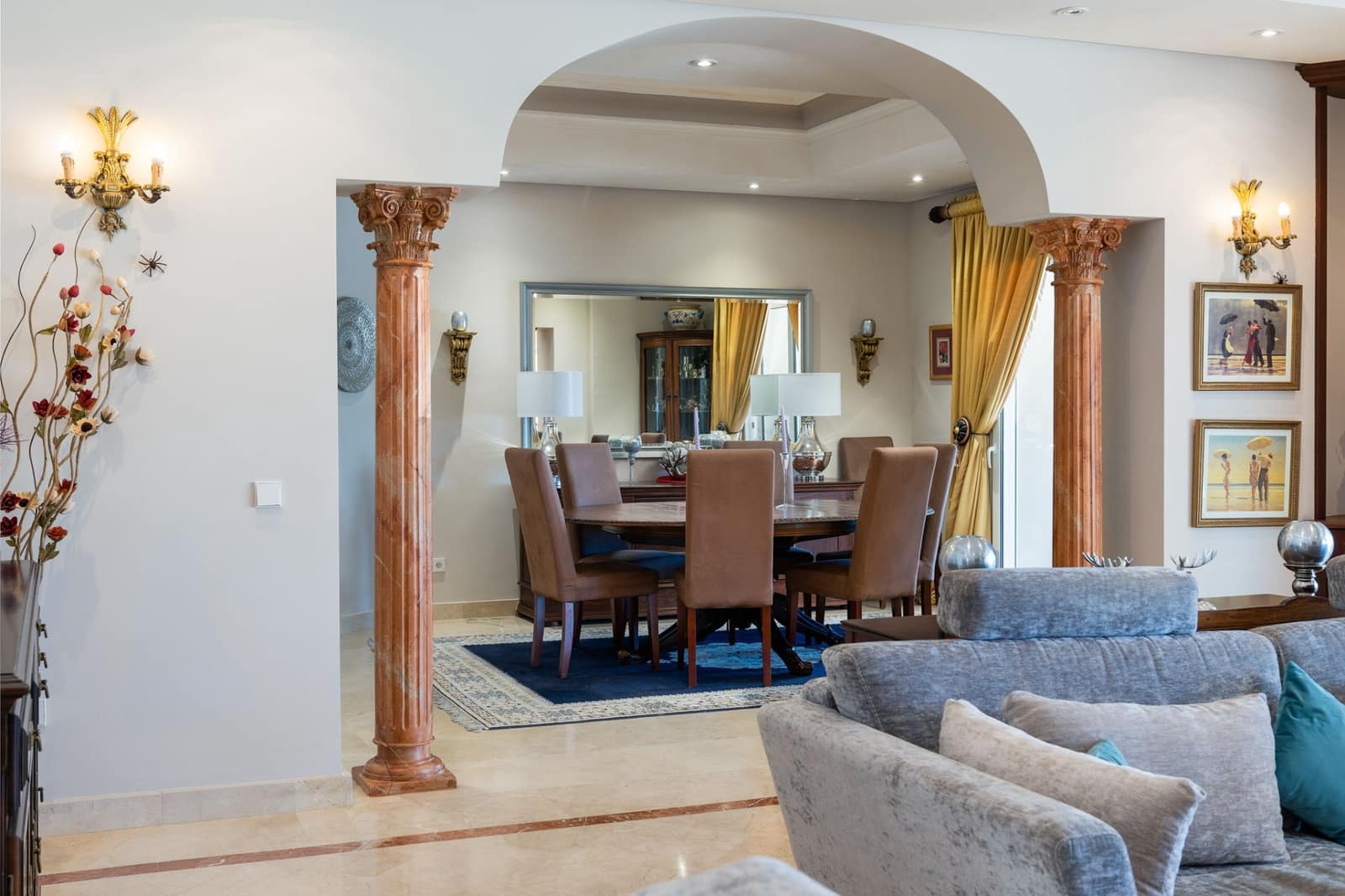 7 bedroom Villa for sale in Nueva Andalucia with pool - € 5,850,000 (Ref: 8896092)