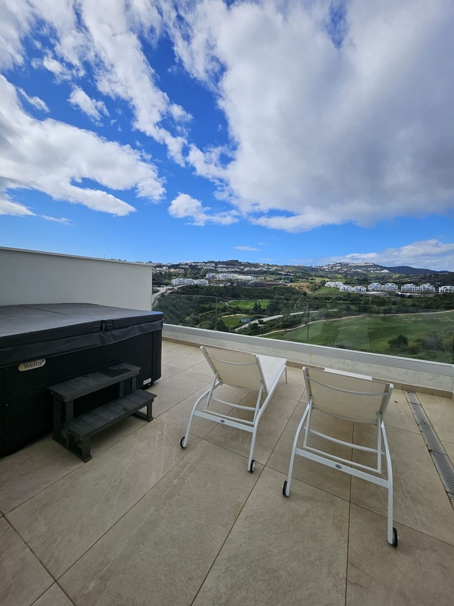 3 chambre Villa/Maison à vendre à La Cala de Mijas avec piscine - 670 000 € (Ref: 8898125)