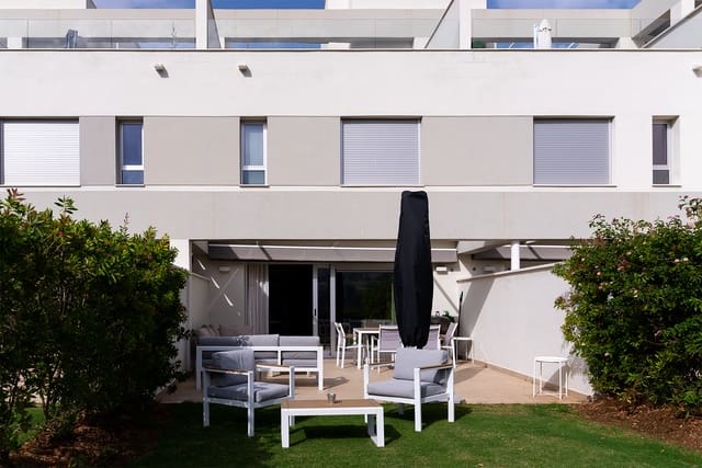 3 chambre Villa/Maison à vendre à La Cala de Mijas, Mijas avec piscine - 670 000 € (Ref: 8898125)