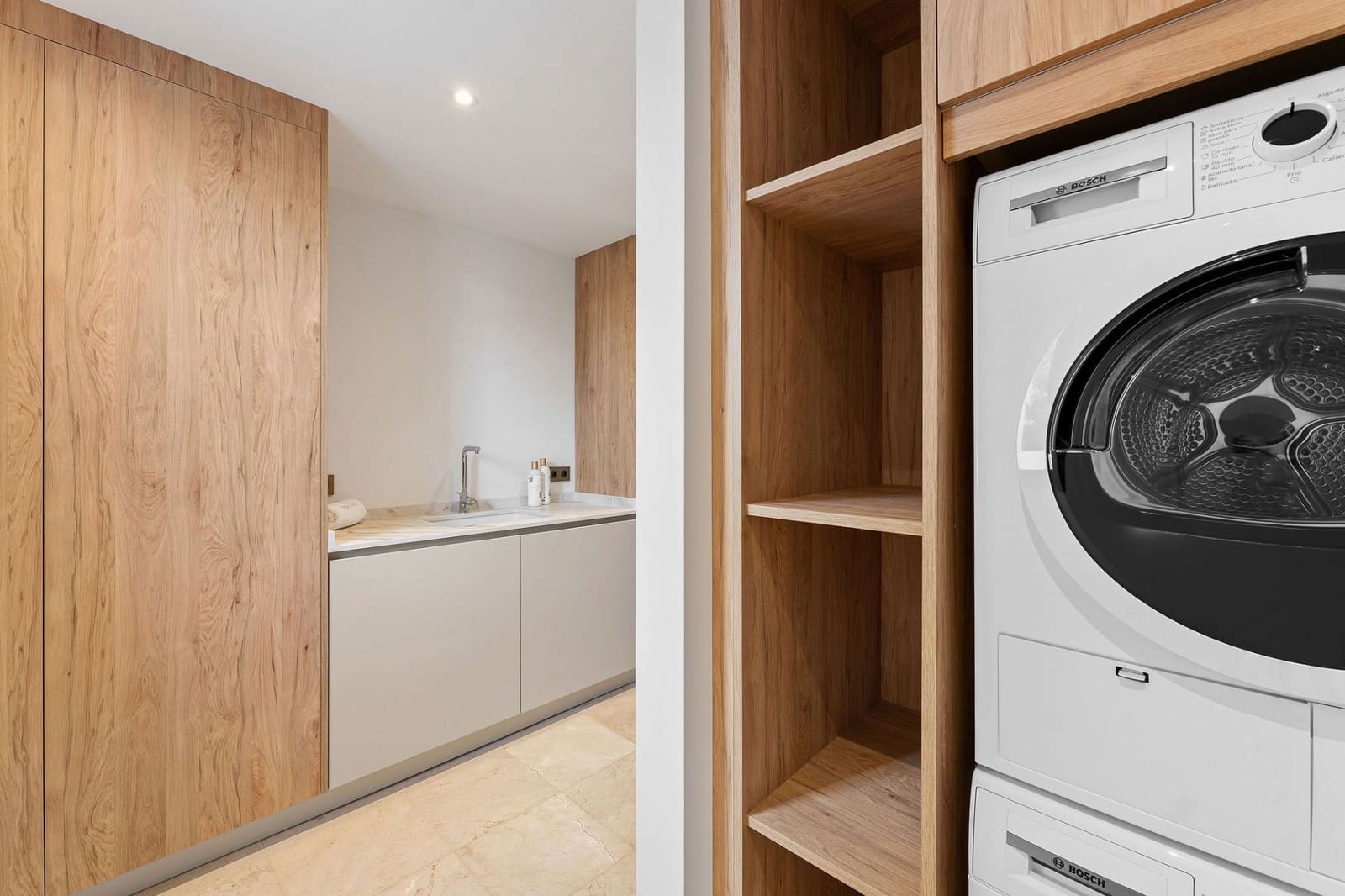 5 soveværelse Villa til salg i Atalaya de Rio Verde med swimmingpool garage - € 3.650.000 (Ref: 8912457)