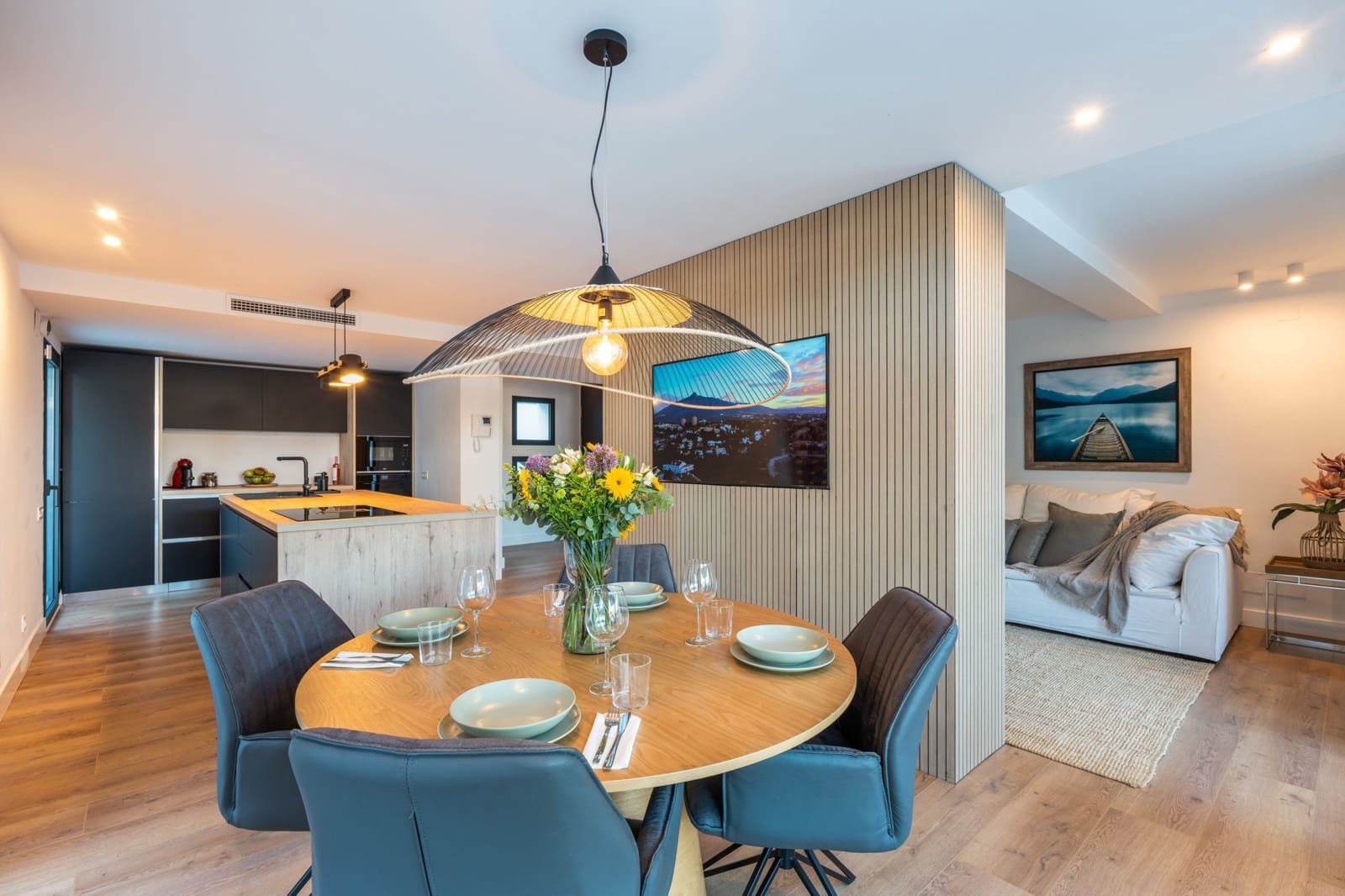 3 bedroom Villa for sale in Nueva Andalucia with pool garage - € 1,595,000 (Ref: 8923391)