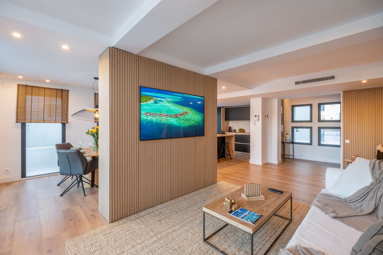 3 bedroom Villa for sale in Nueva Andalucia with pool garage - € 1,595,000 (Ref: 8923391)