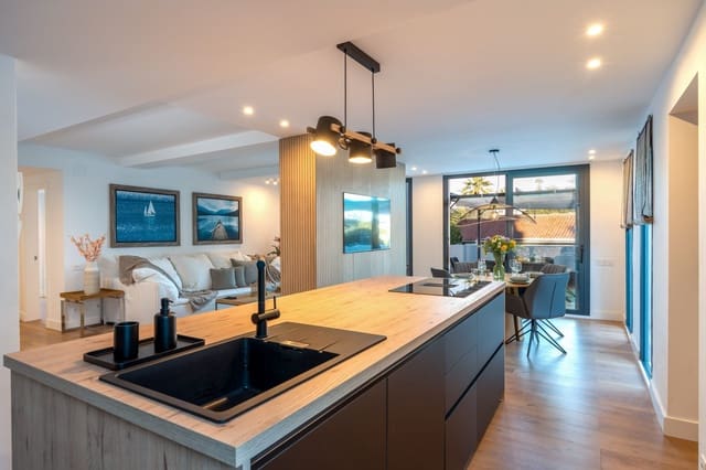 3 Zimmer Villa zu verkaufen in Nueva Andalucia, Marbella mit Pool Garage - 1.595.000 € (Ref: 8923391)