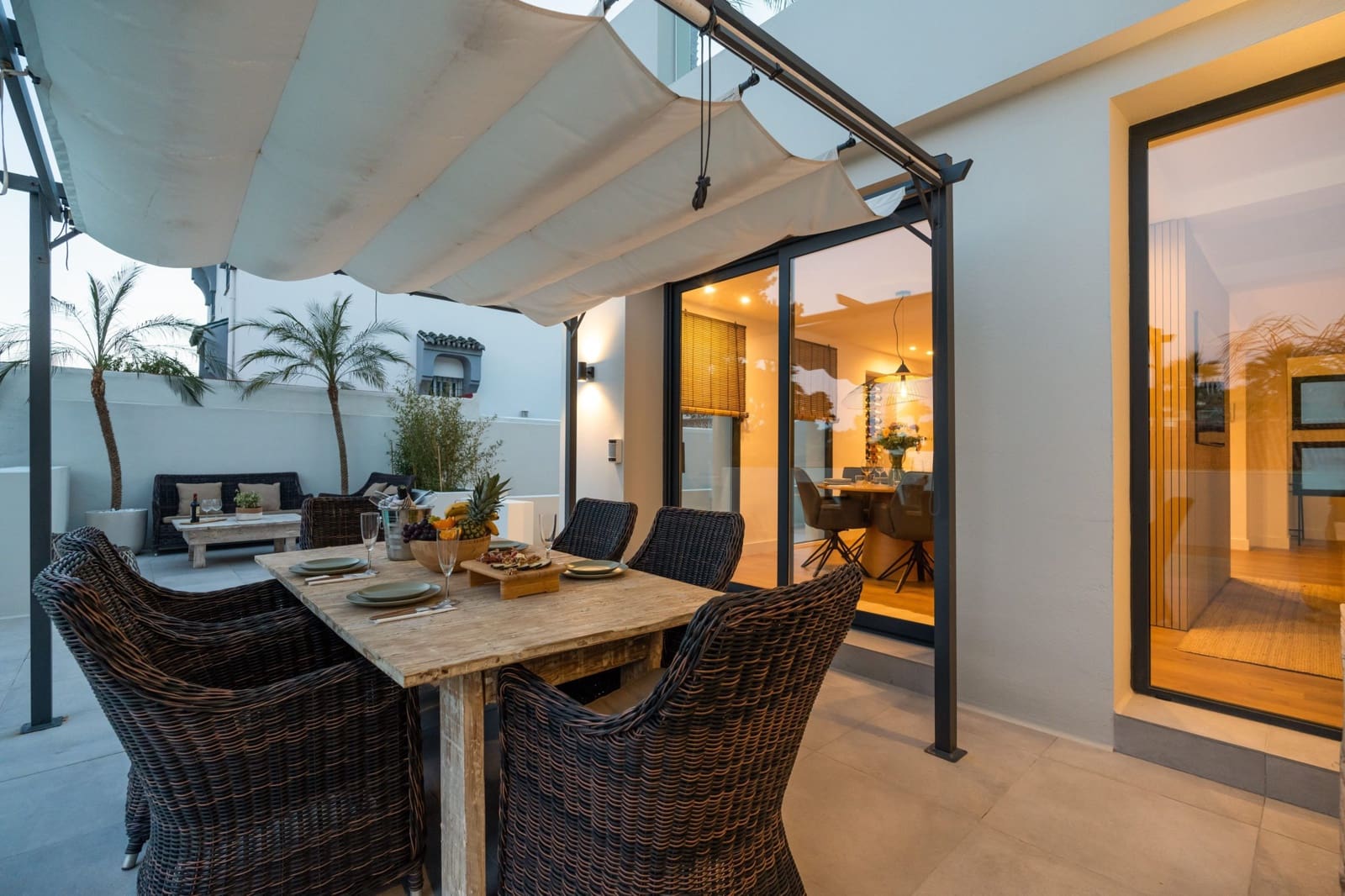 3 bedroom Villa for sale in Nueva Andalucia with pool garage - € 1,595,000 (Ref: 8923391)