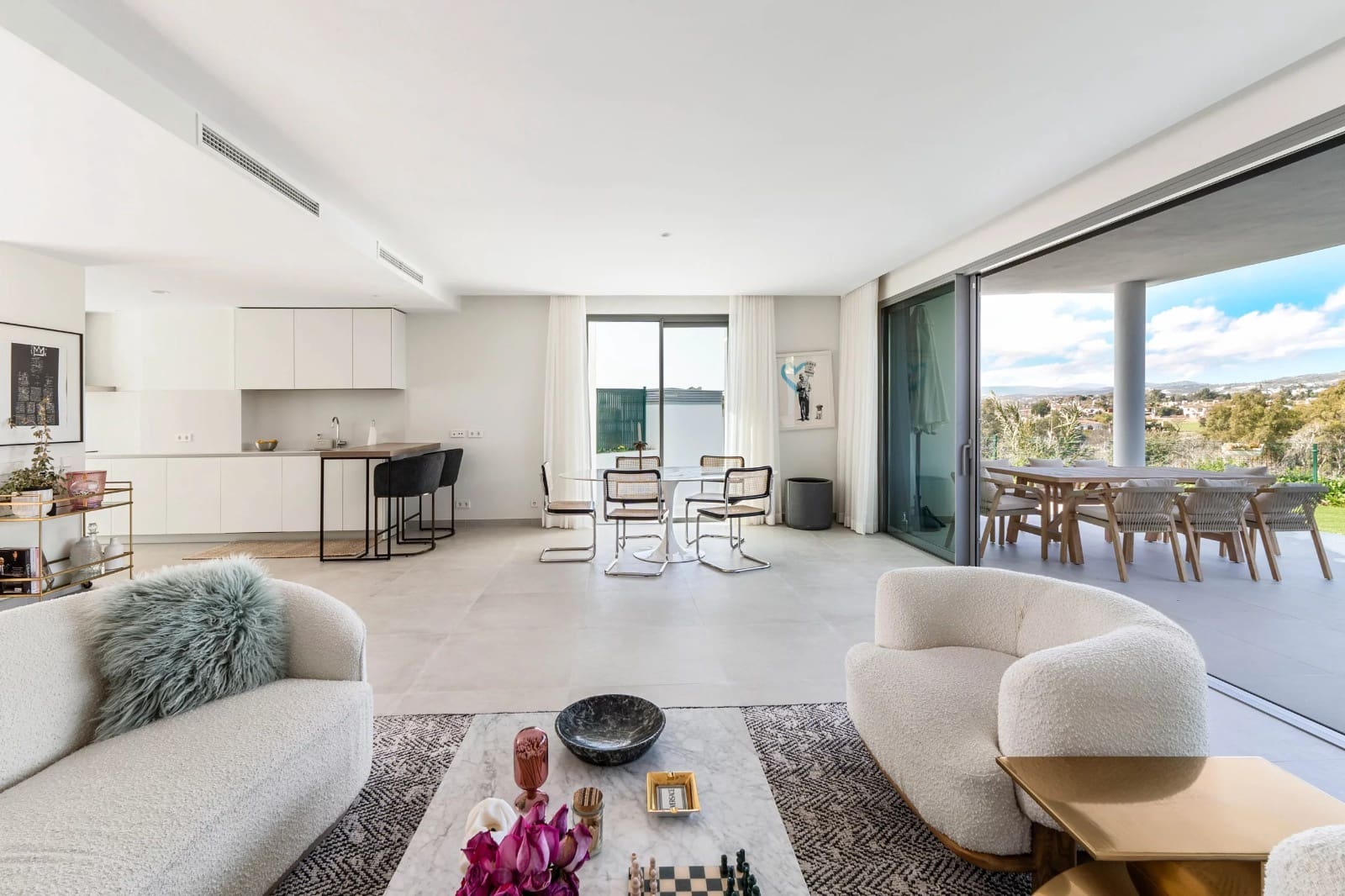 3 chambre Villa/Maison à vendre à Guadalmina avec piscine garage - 1 295 000 € (Ref: 8925353)