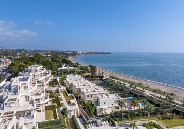 2 chambre Villa/Maison à vendre à Estepona avec piscine garage - 1 100 000 € (Ref: 8925963)