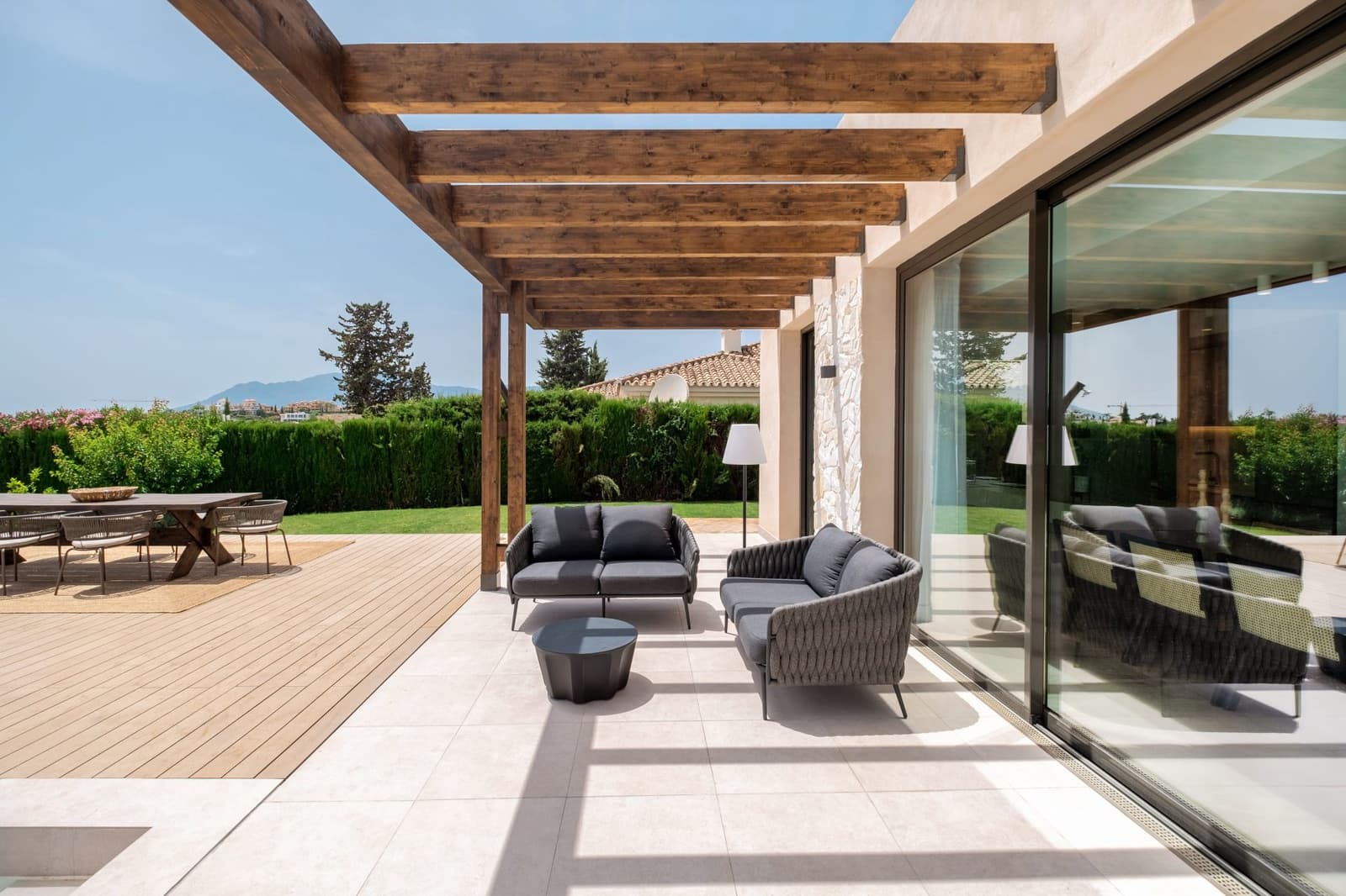 4 Zimmer Villa zu verkaufen in Benahavis mit Pool Garage - 2.325.000 € (Ref: 8938318)