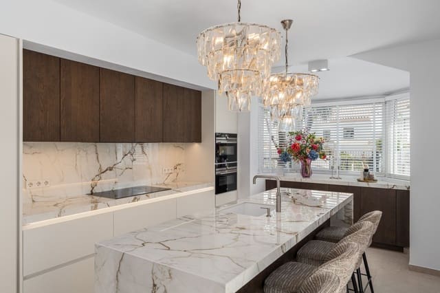 4 soverom Villa til salgs i Monte Halcones, Benahavís med svømmebasseng - € 1 495 000 (Ref: 8939291)