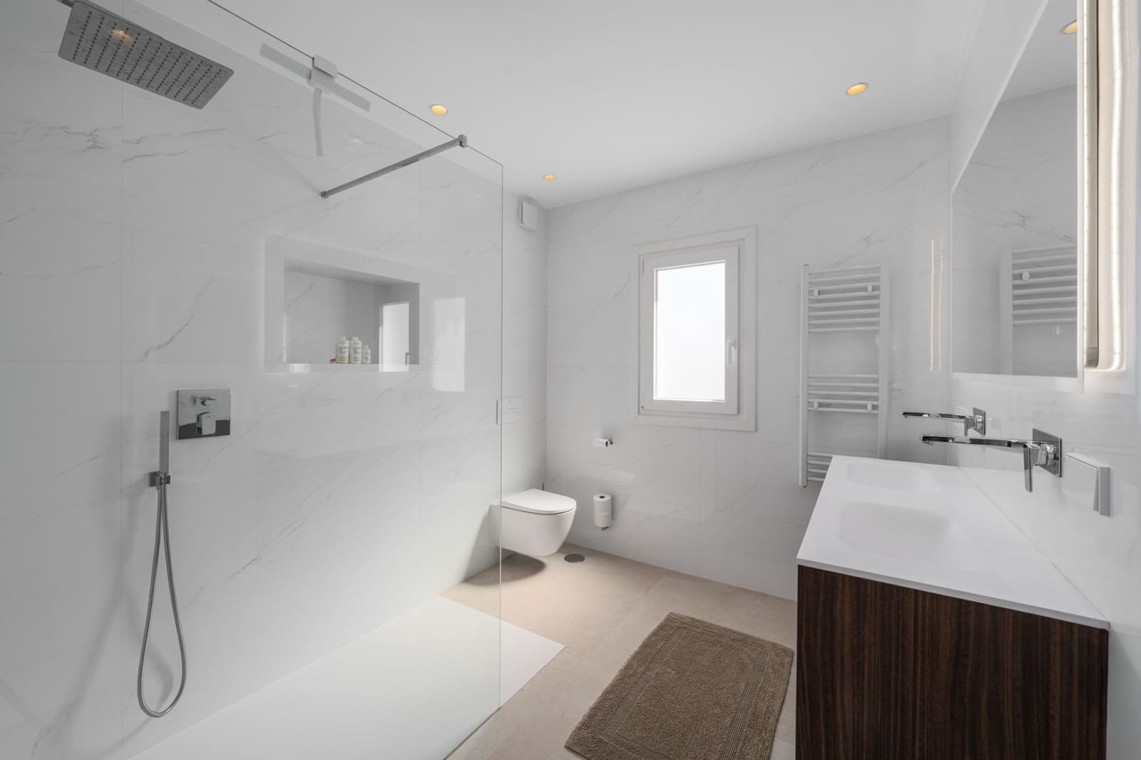 4 soveværelse Villa til salg i Monte Halcones med swimmingpool - € 1.495.000 (Ref: 8939291)