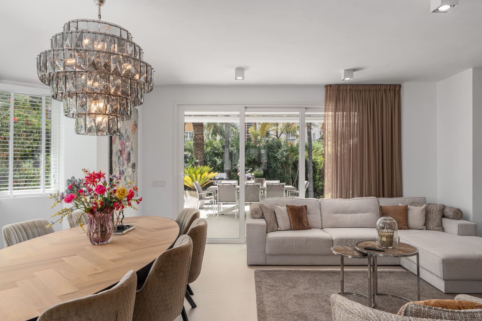 4 soveværelse Villa til salg i Monte Halcones med swimmingpool - € 1.495.000 (Ref: 8939291)