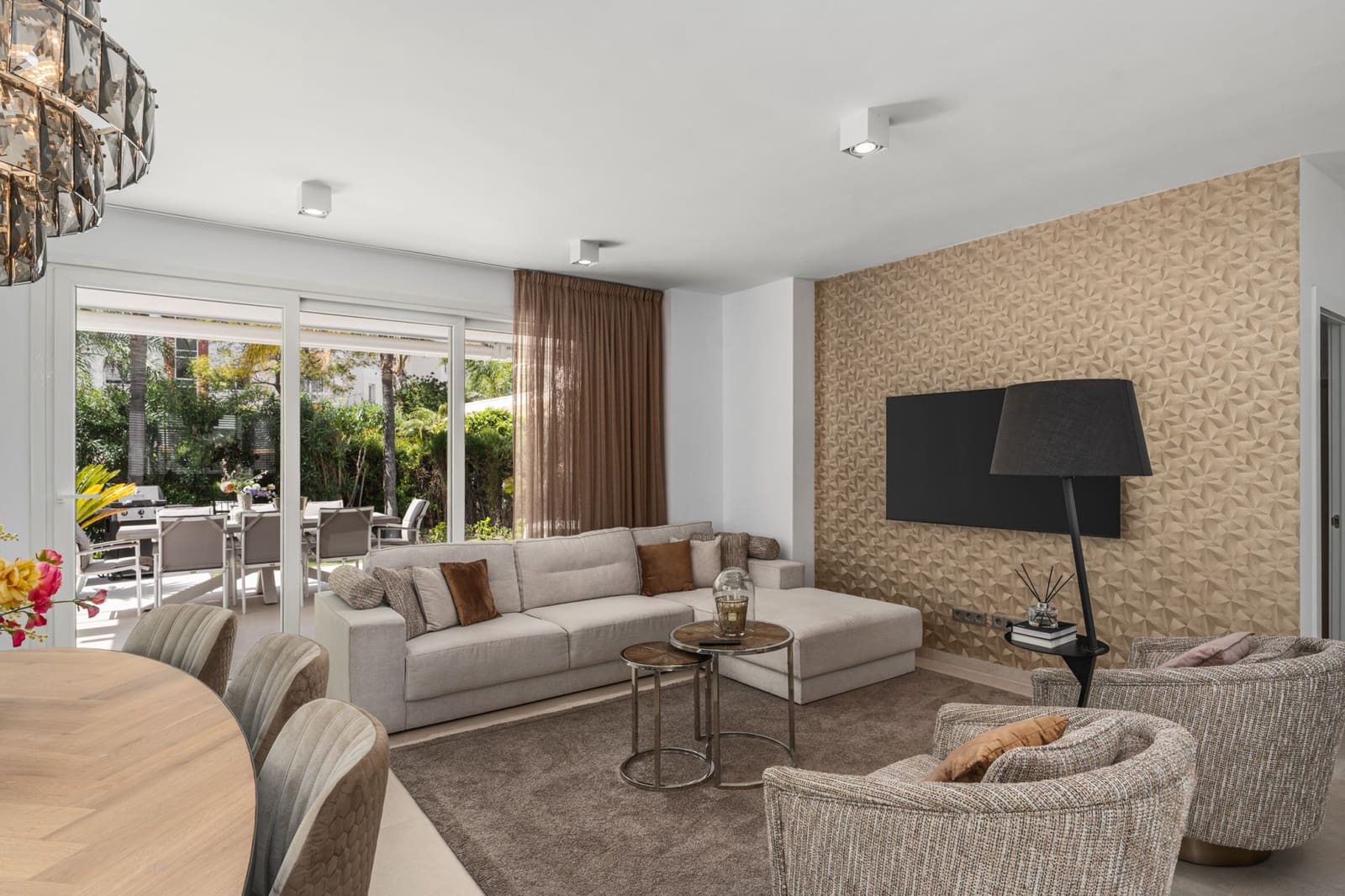 4 soveværelse Villa til salg i Monte Halcones med swimmingpool - € 1.495.000 (Ref: 8939291)