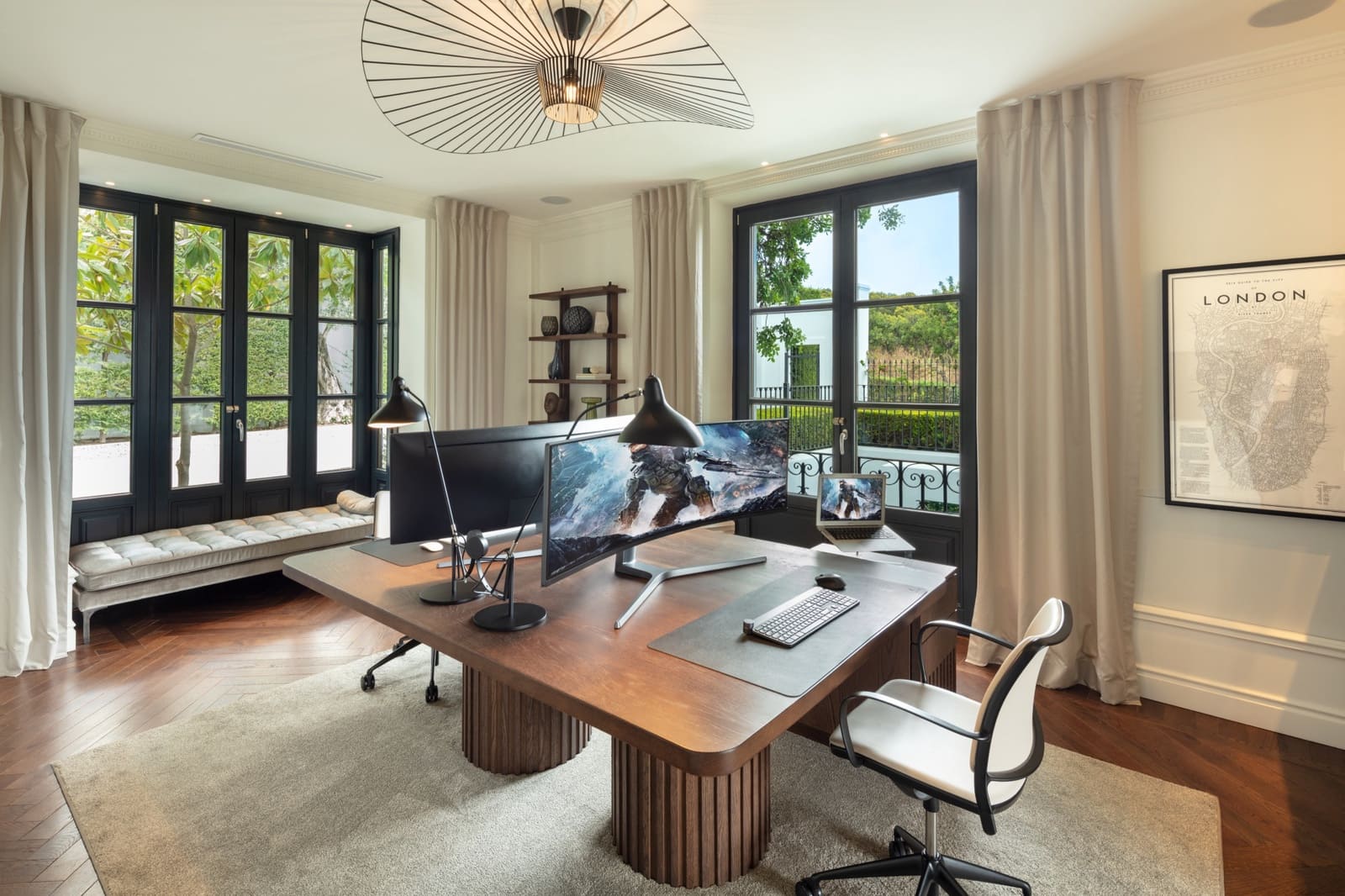 7 bedroom Villa for sale in Marbella with garage - € 13,950,000 (Ref: 8956519)