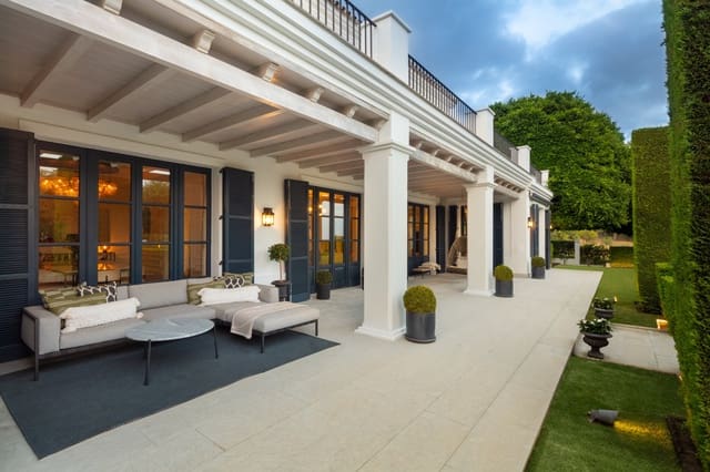 7 bedroom Villa for sale in Marbella with garage - € 13,950,000 (Ref: 8956519)