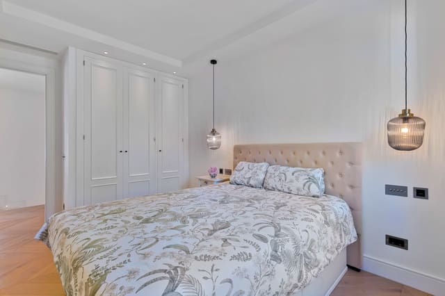 3 sypialnia Willa na sprzedaż w Río Real, Marbella z garażem - 1 195 000 € (Ref: 9235210)