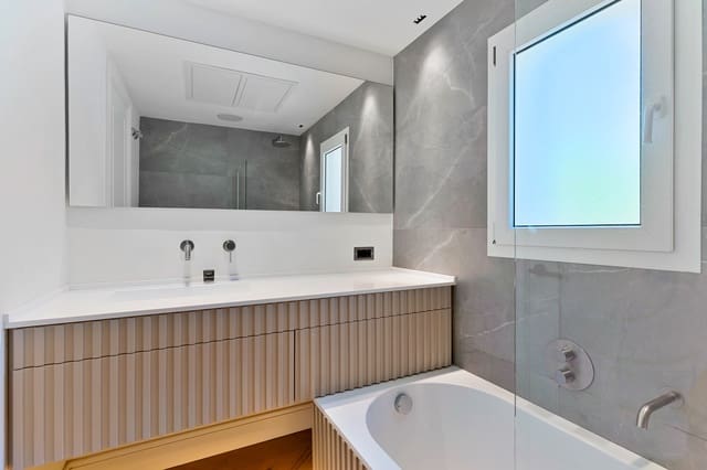 3 sypialnia Willa na sprzedaż w Río Real, Marbella z garażem - 1 195 000 € (Ref: 9235210)