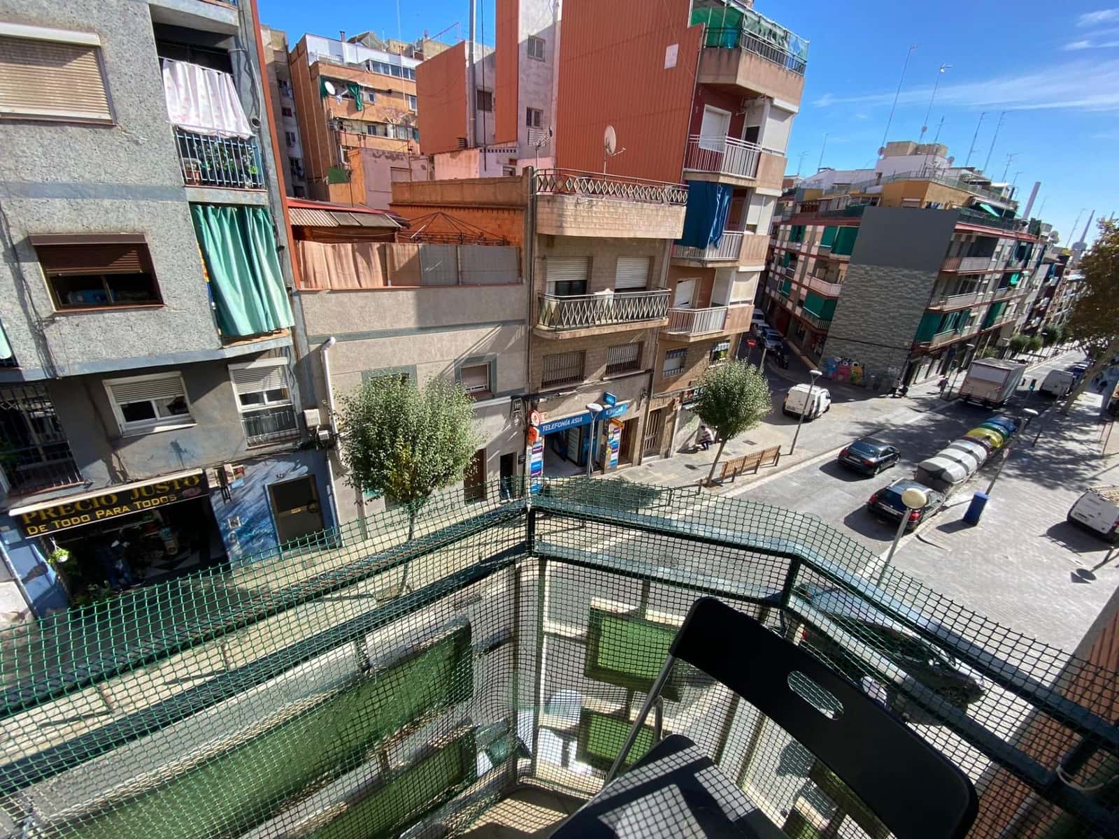 3 bedroom Flat for sale in Badalona € 123,000 (Ref 7988786)