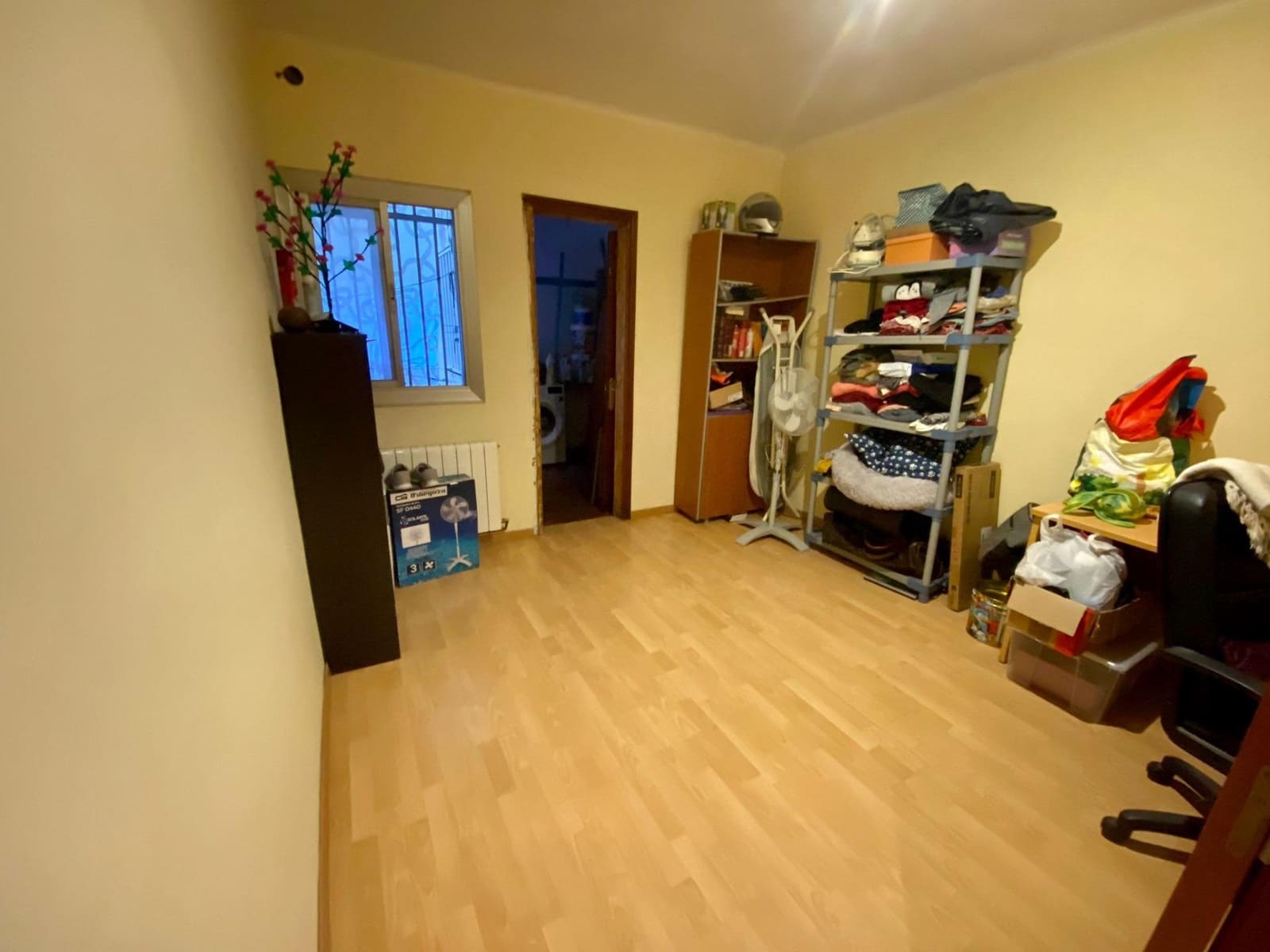 3 bedroom Flat for sale in Badalona € 123,000 (Ref 7988786)