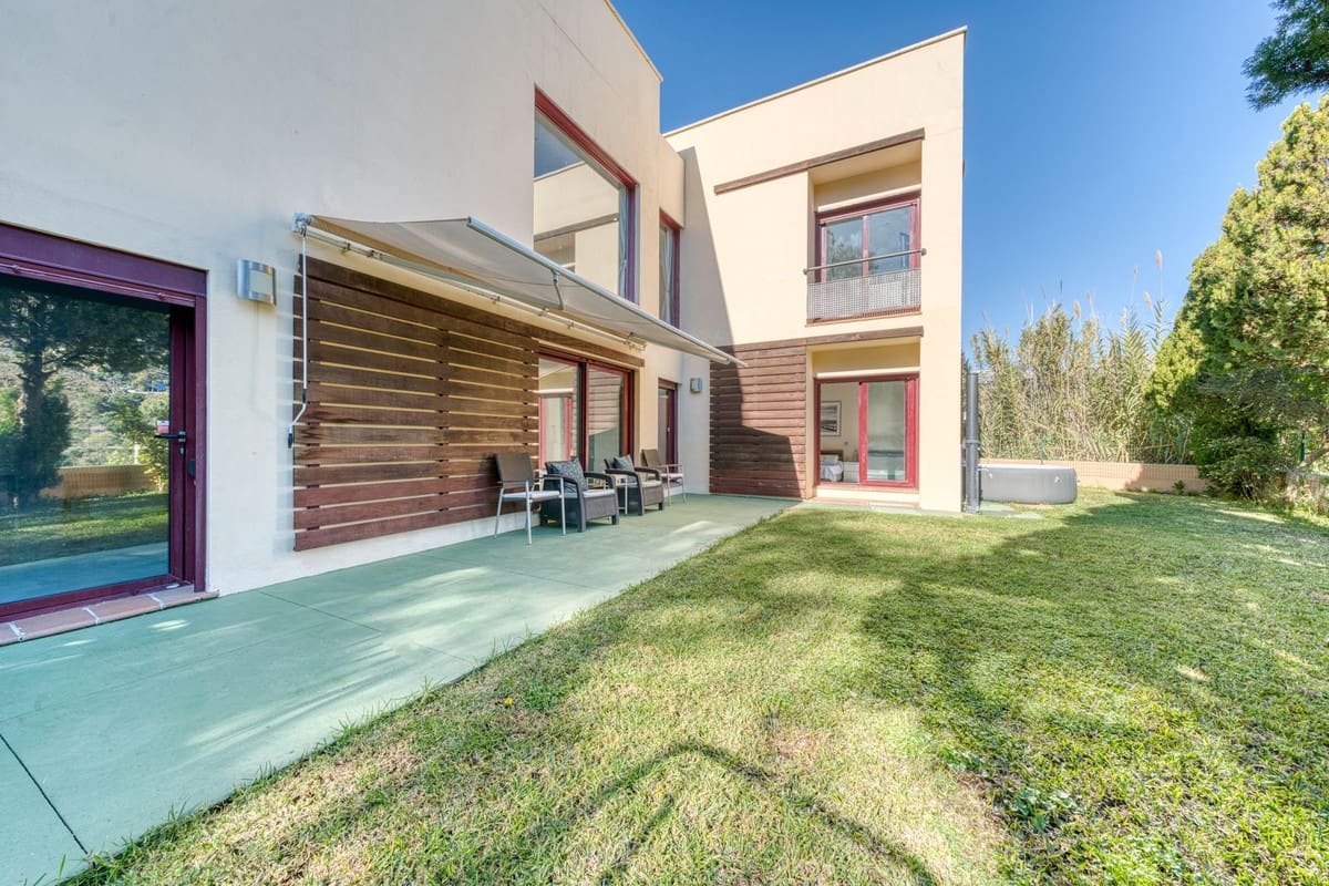 5 sovrum Villa till salu i Los Flamingos med pool garage - 600 000 € (Ref: 10015874)