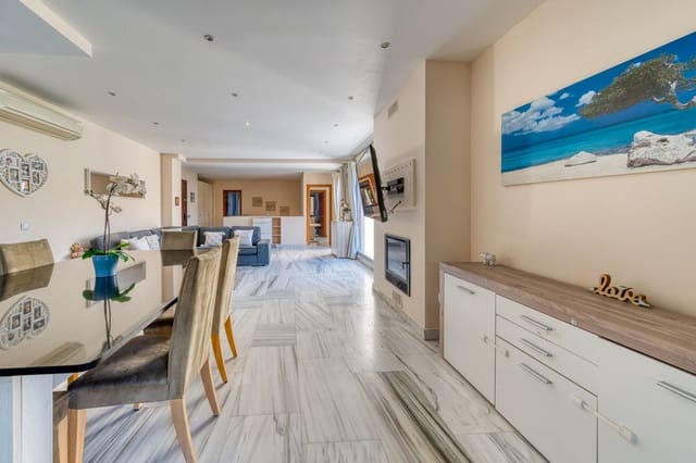 5 sypialnia Willa na sprzedaż w Los Flamingos, Benahavís z basenem garażem - 600 000 € (Ref: 10015874)