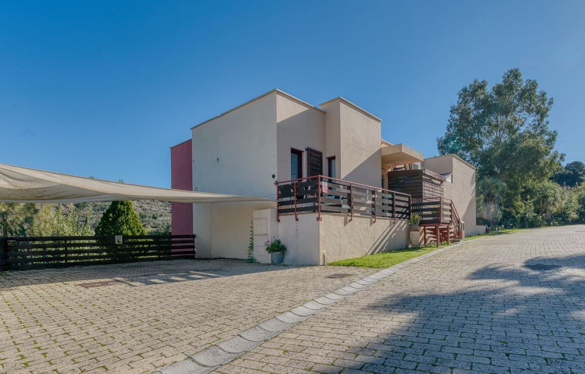 5 sovrum Villa till salu i Los Flamingos med pool garage - 600 000 € (Ref: 10015874)
