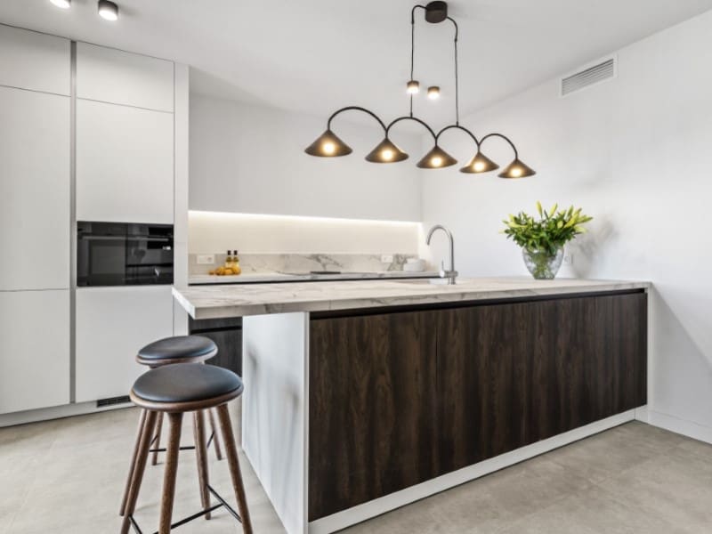 2 sypialnia Apartament na sprzedaż w Benahavis z basenem garażem - 649 000 € (Ref: 10015876)