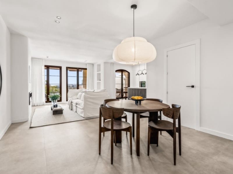 2 sypialnia Apartament na sprzedaż w Benahavis z basenem garażem - 649 000 € (Ref: 10015876)