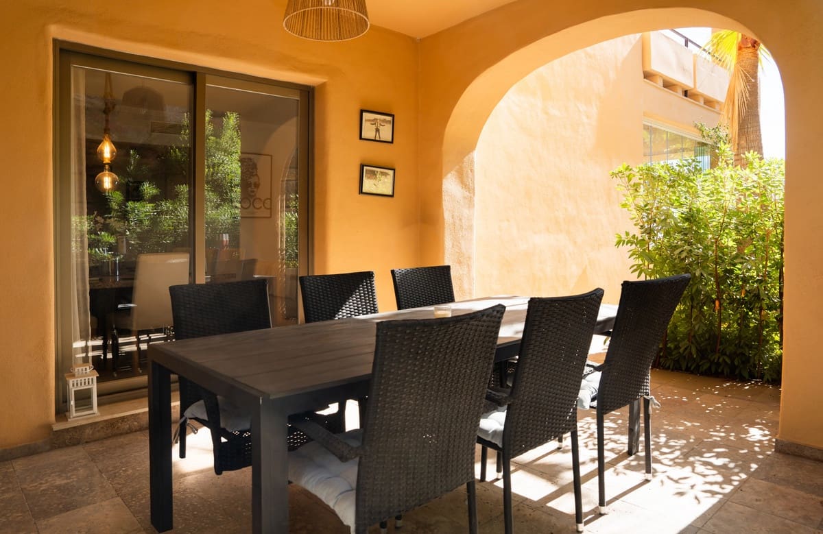 3 slaapkamer Appartement te koop in Benahavis met zwembad garage - € 630.000 (Ref: 10015877)